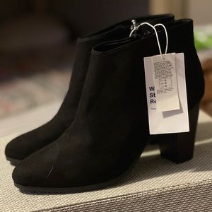 black dress up boots